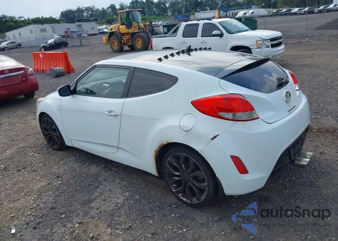 2013 Hyundai Veloster Base W/Gray from USA, damaged, VIN KMHTC6ADXDU119953